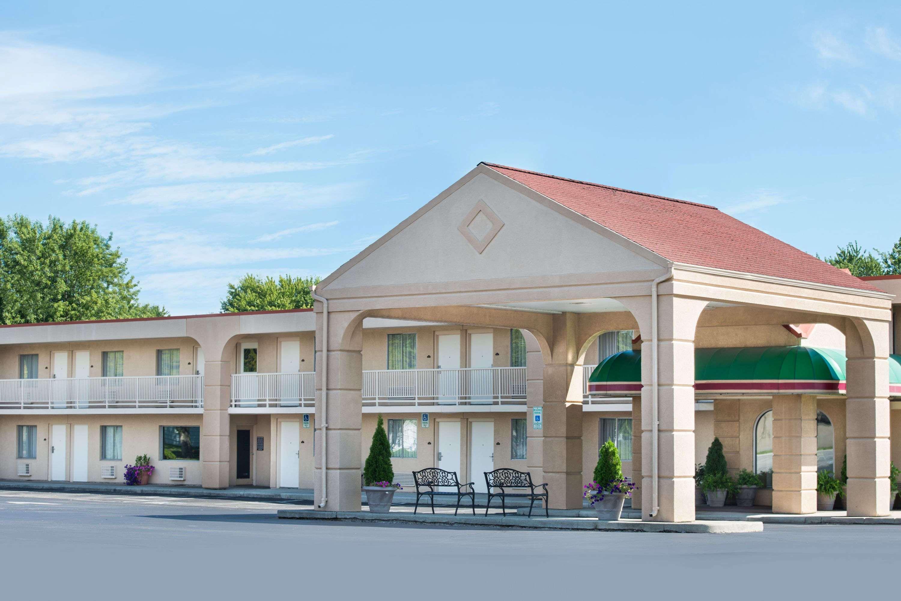 Baymont By Wyndham